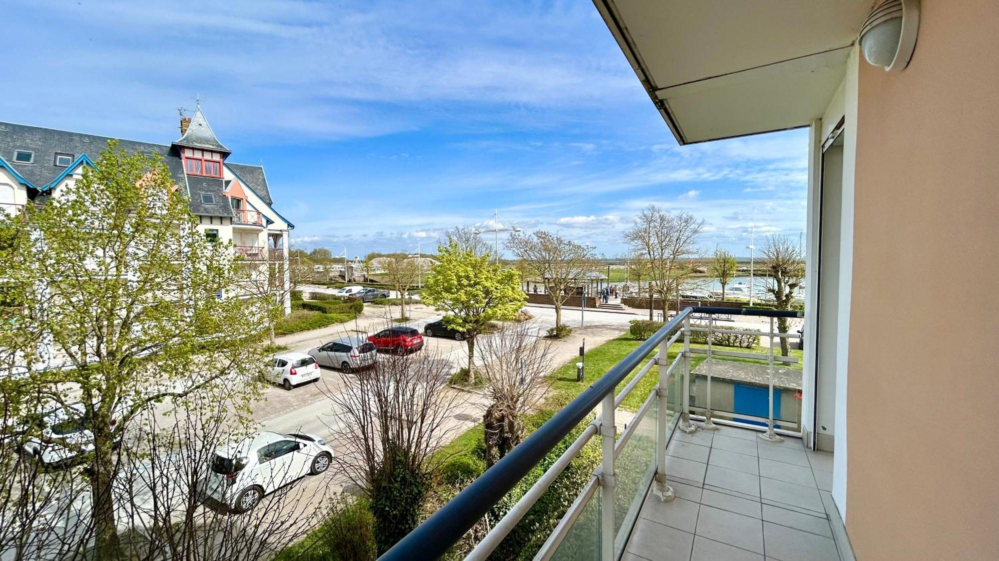 Pointe De Sel, Appartement Face Au Port Du Crotoy Le Crotoy Exteriör bild